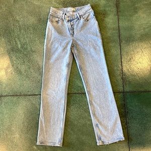 Abercrombie & Fitch 90s Straight Cross-Front Jeans